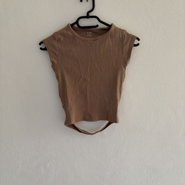 Braunes KIABI Rippen-Top