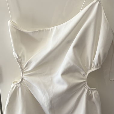 Weisses kleid