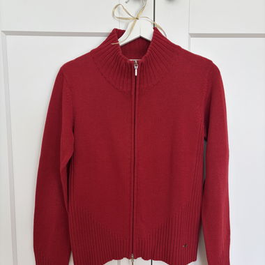 Red Vintage Zipper