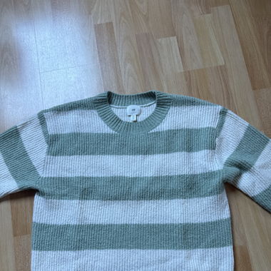 Gestreifter Pulli 