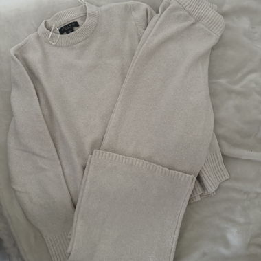 Amisu Strickset XS