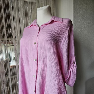 Musselinbluse in Babyrosa