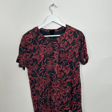 H&M T-Shirt mit Blumenmuster