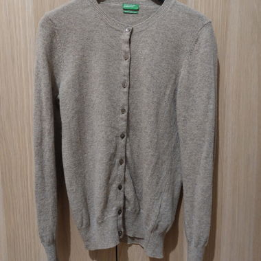 Cardigan beige in lana pura United Colors of Benetton