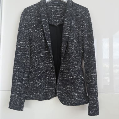 Lieblings-Blazer, Grösse 34, knitterfrei