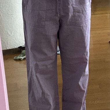 Pantalone di lino