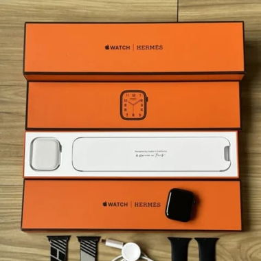 Apple Watch Hermes Series 7 Space 