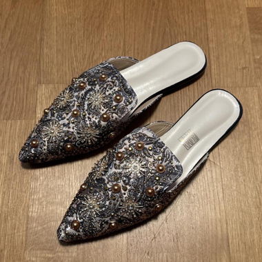 Mules décorées