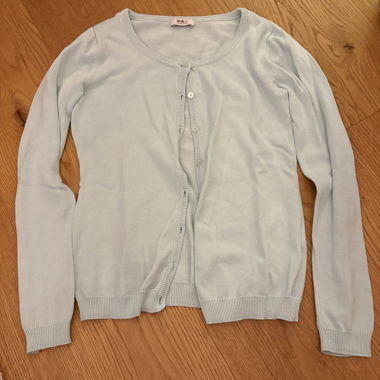 Dünne Strickjacke