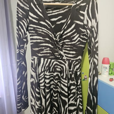 Robe ZARA imprimé zèbre