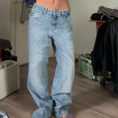 straight leg jeans von zara