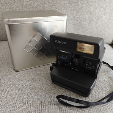 Polaroid Closeup 636