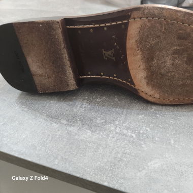 Souliers Louis vuitton marron 42
