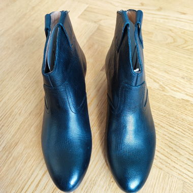 Kickers-Stiefeletten aus Leder,  37, neu