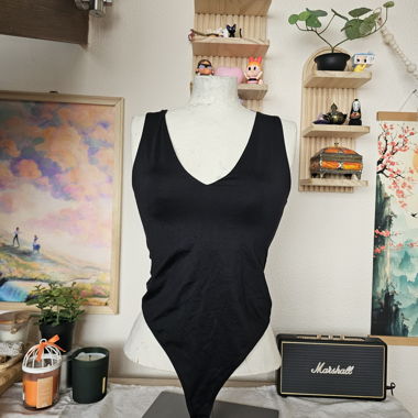 Body noir Stradivarius