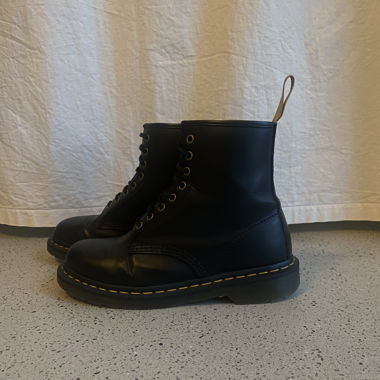 dr.Matrens boots (vegan leather)