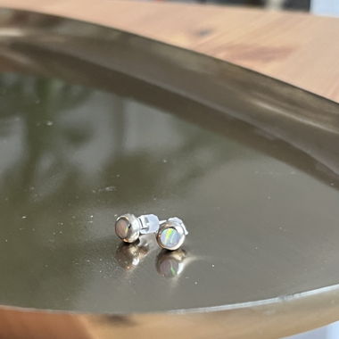 Ohrstecker mit Opal