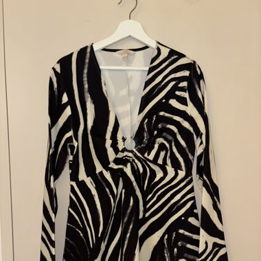 Kleid