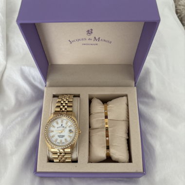 Montre-bracelet Jacques du Manoir