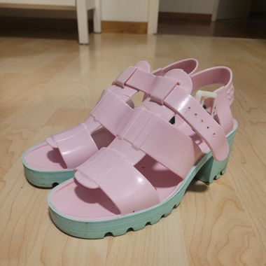 JuJu Sandalen