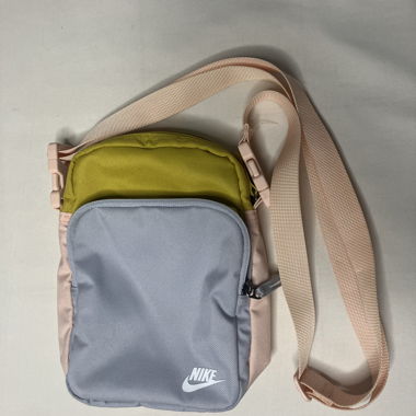 Nike crossbody/shoulder bag