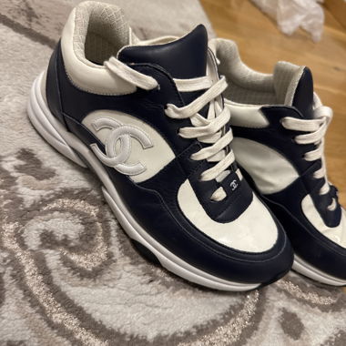 Chanel Sneaker