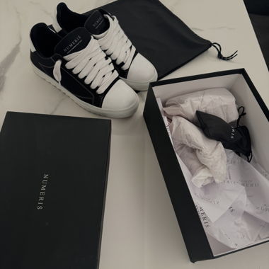 Numeris Schuhe