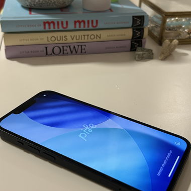 Apple iPhone 13 Black