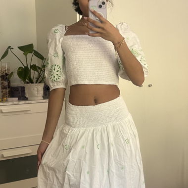 Crop top (w/ maxi skirt)