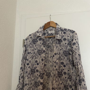 Organic cotton flowery blouse 