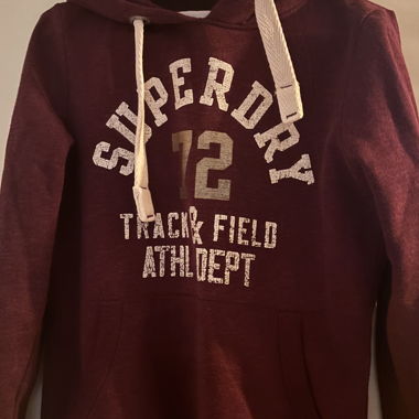 Felpa bordeaux Superdry con stampa