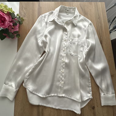 White Long-Sleeve Blouse