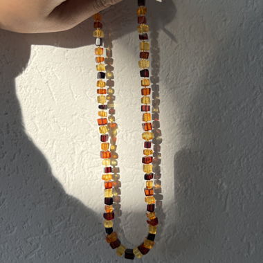 Collier en ambre