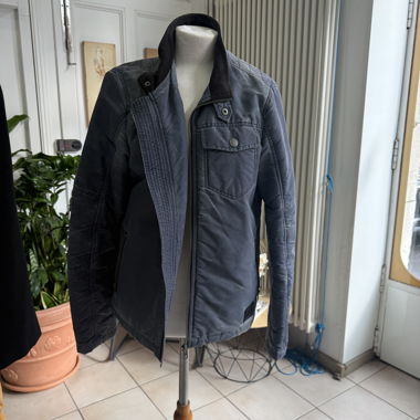 Veste matelassee bleu marine