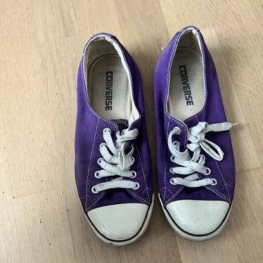Converse 