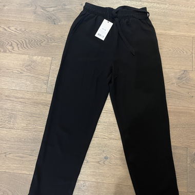 Schwarze NA-KD Hosen