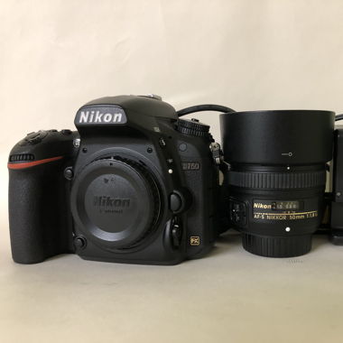 Nikon D750