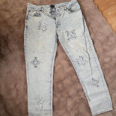 Jeans a lavaggio chiaro