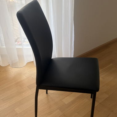 Sedia da pranzo nera