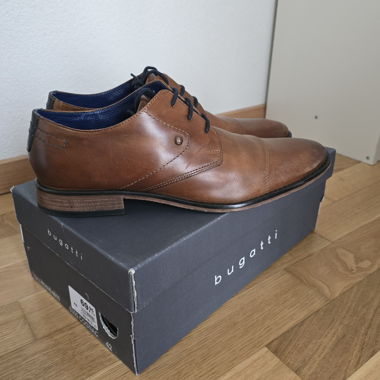 Bugatti Leather Derbies