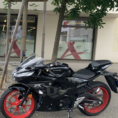 Suzuki GSX-R125