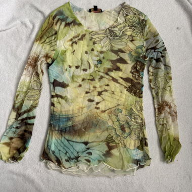 Top leggero trasparente a maniche lunghe con motivo floreale