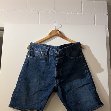 Levis Jeans Shorts 