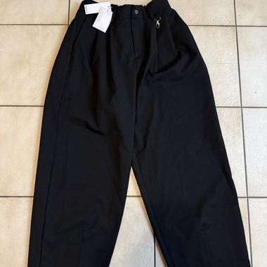 SweatsCollective Pleated Pants - Black