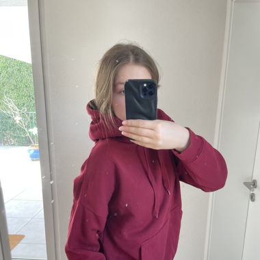 bordeaux hoodie