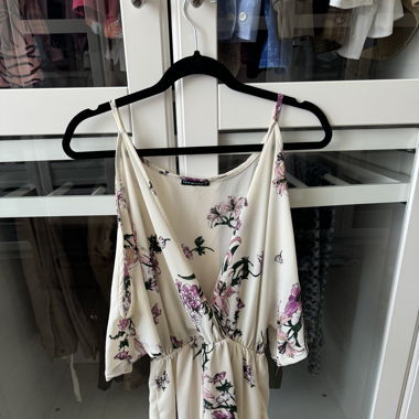 Jumpsuit weiss mit blumen