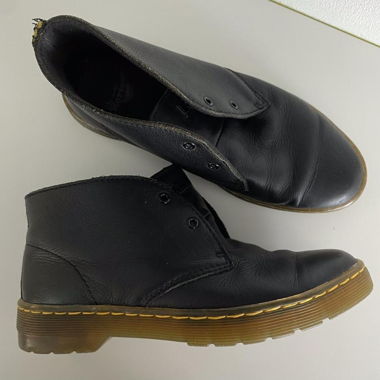 Vintage Dr. Martens Manton