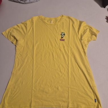 Levi's Super Mario Yoshi Yellow T-Shirt XL