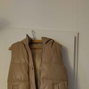 Gilet / Vest without sleeves