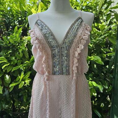 Tunique bohème en dentelle avec des paillettes
